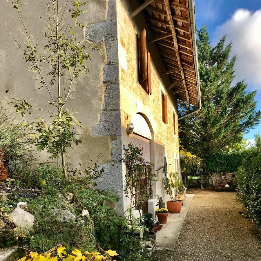 Le Pipapo Saint-Martin-de-Bavel Exterior photo